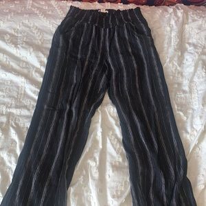 Stretchy striped Billabong pants, size S